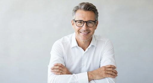 Portret David Chen.